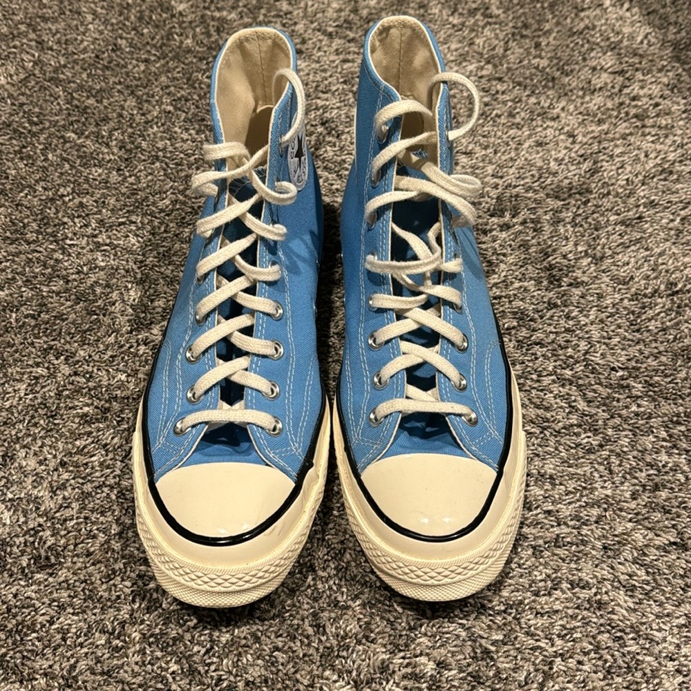 Men’s Light Blue Brand New Converse Size 10.5